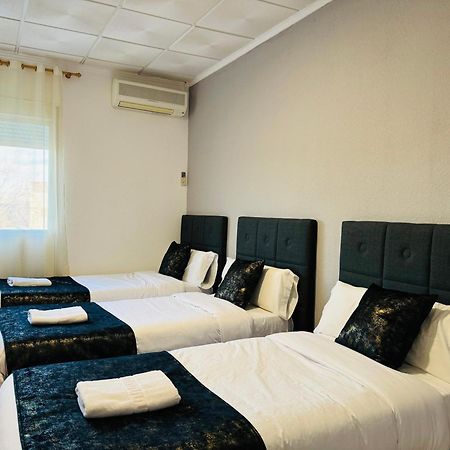 Ballestar Hotel Bar & Grill Barajas de Melo المظهر الخارجي الصورة
